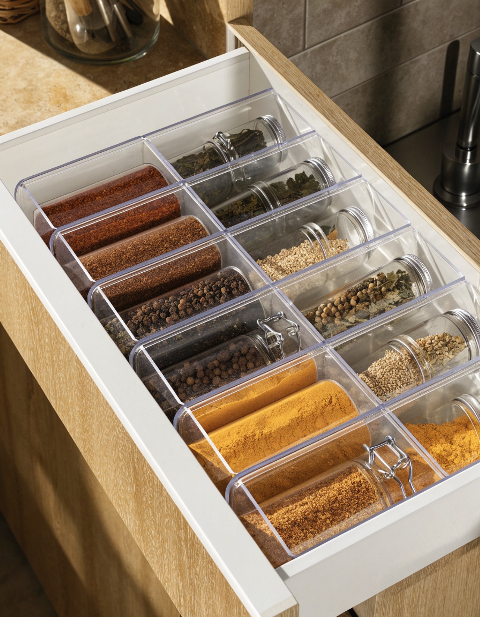 Illustrative visual for Spice Drawer Organizer, 4 Tier Clear Acrylic Expandable From 13" to 26" Seasoning Jars Drawer Insert, Kitchen Drawer Spice Rack Tray for Cabinet/Countertop