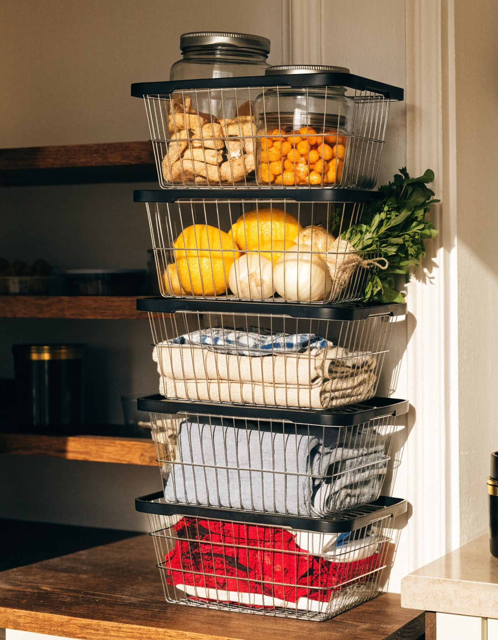 Illustrative visual for PUPPYCUTE 5 Pack Stackable Wire Storage Baskets for Kitchen Closet Pantry, Hanging Closet Organizers Storage Shelves Organization, Wall Mount Metal Basket Bins, Clothing Vegetable & Fruit Organizer
