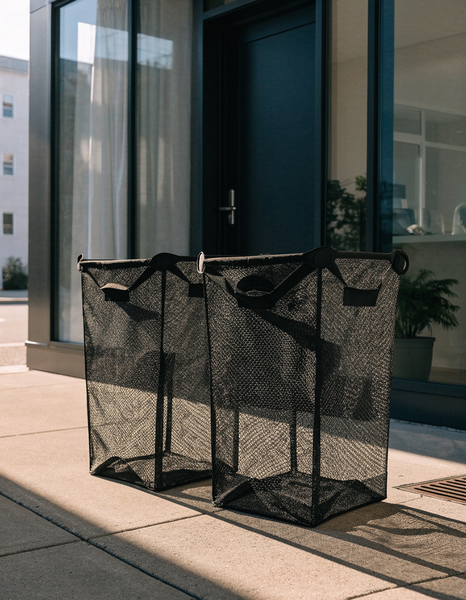 Illustrative visual for Laundry Hamper, 2Pack Large 58Liters Pop-Up Laundry Hamper, Foldable Mesh Hamper with Carry Handles for Clothes and Toys Storage (Black)